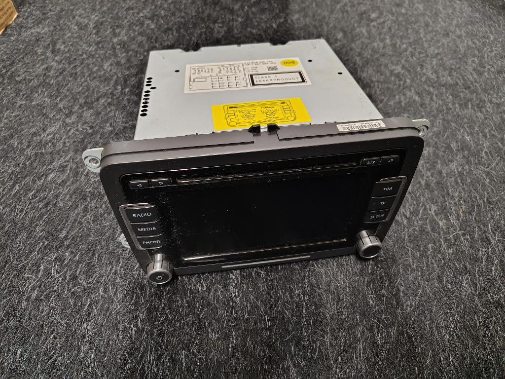 Dubbel Din Radio/CD Volkswagen Scirocco III/1.4TSi/ 2008, Verzenden