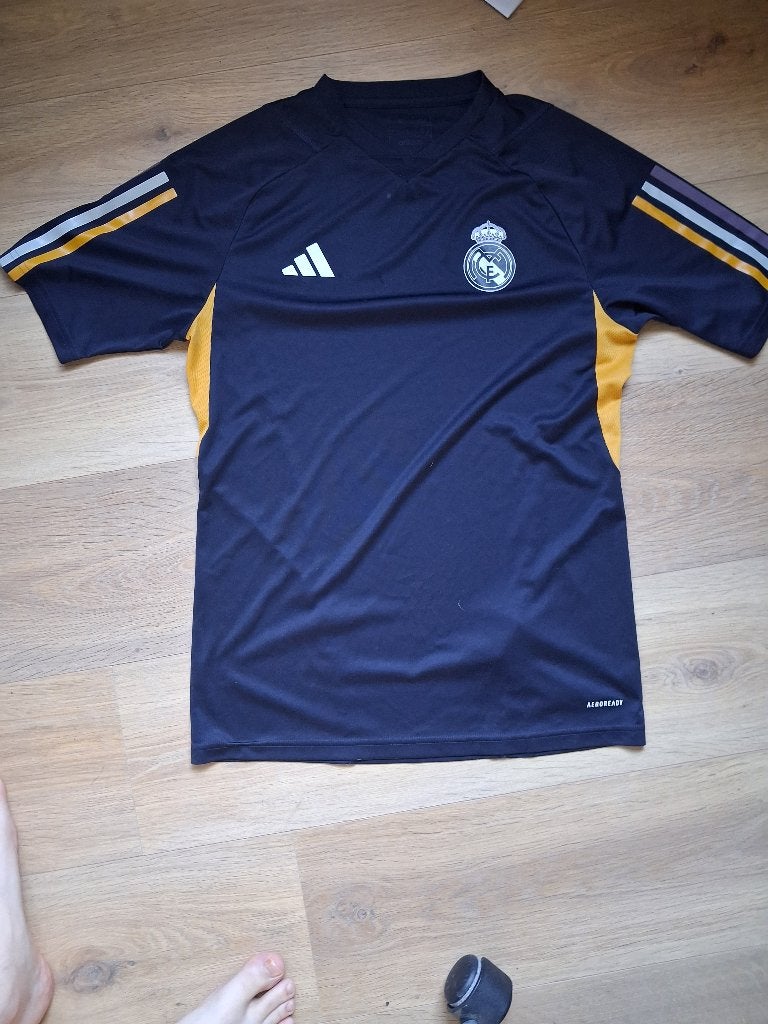 Origineel Adidas Real Madrid T-shirt - Maat S, Maat S, Ophalen of Verzenden, Zo goed als nieuw, Shirt