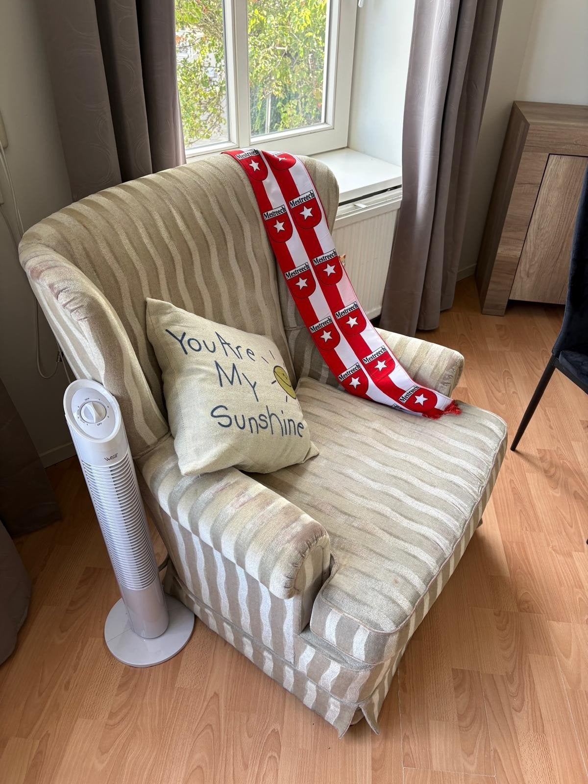comfortabele stoel te koop, Huis en Inrichting, Ophalen, Gebruikt, Eén