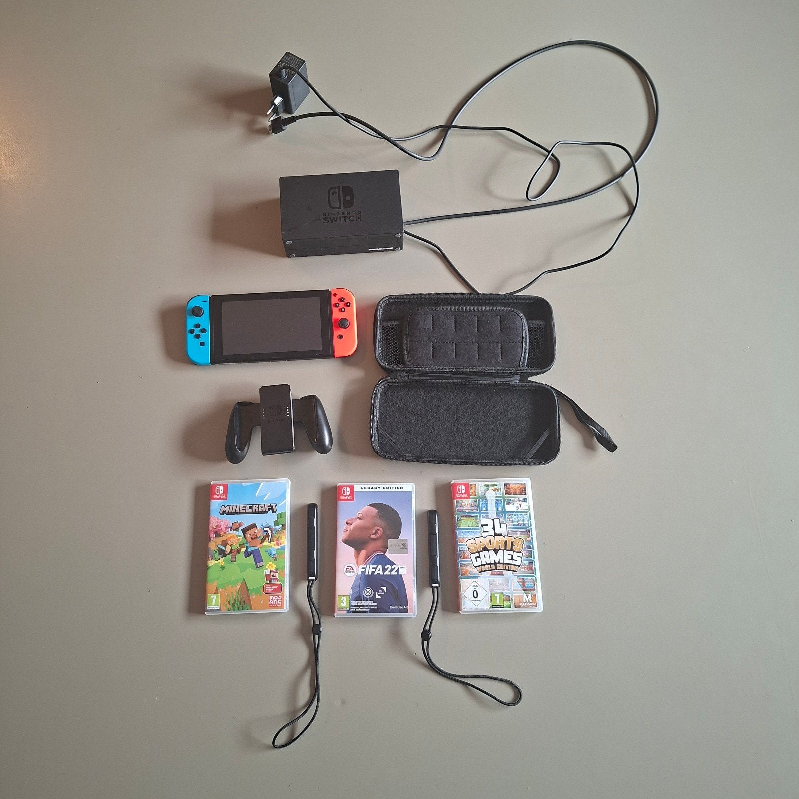 Nintendo Switch met 3 games en accessoires, Ophalen, Gebruikt, Met games, Switch Original
