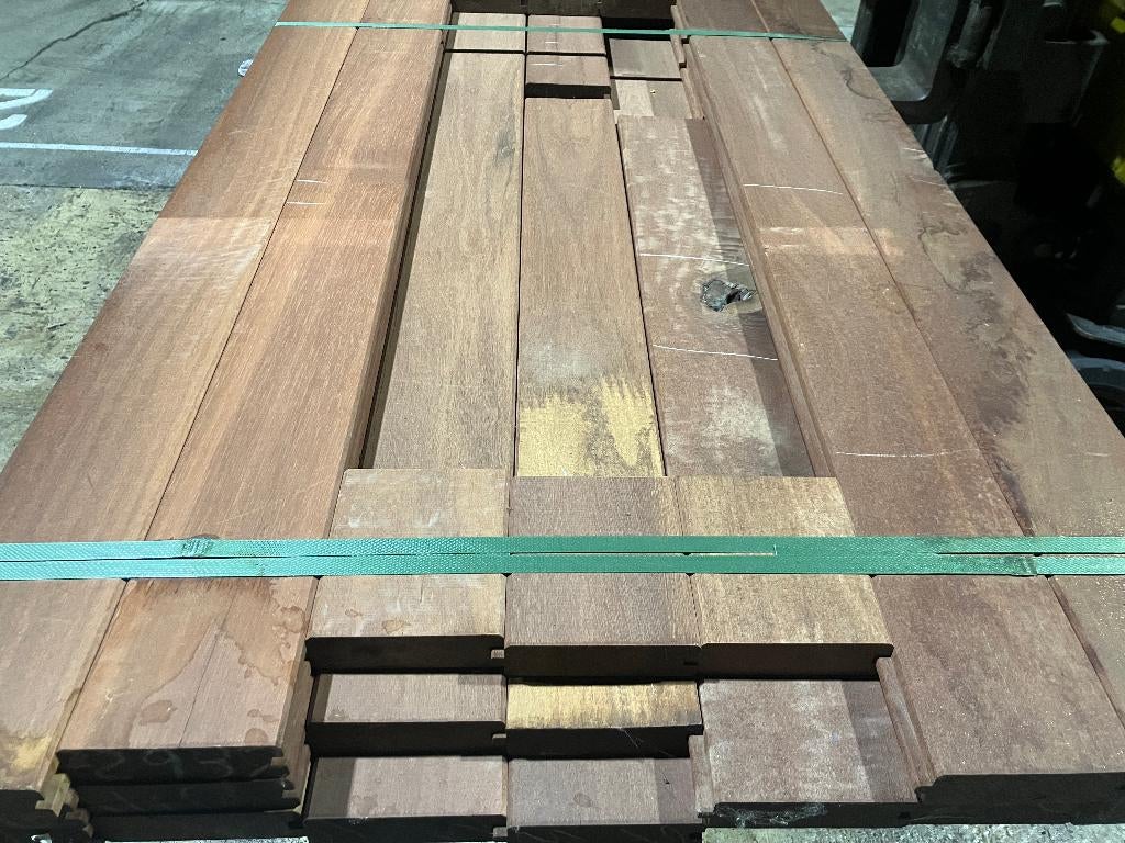 Hardhout-Massaranduba–planken–vlonderplanken--damwand-38x132, Tuin en Terras, Palen, Balken en Planken, Ophalen, Planken, Nieuw