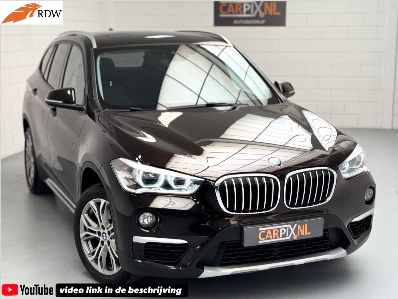 BMW X1 xDrive20i X-line 2016, Pano, 18", LED, 192pk, Gebruikt, Leder en Stof, Automatische klimaatregeling, Bedrijf