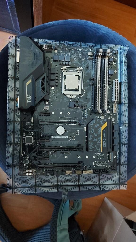 Asus TUF Z270 Mark 2 Moederbord met Intel i7 7700 CPU, Computers en Software, Moederborden, Gebruikt, Intel, DDR4, Ophalen of Verzenden