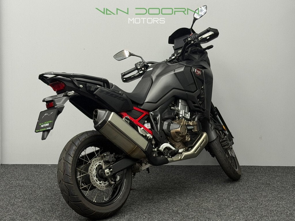 Honda CRF 1100L Africa Twin DCT ABS | 2023 | BTW | MRA, Traction Control, Info@vandoornmotors.nl, Kraaivenstraat 23-5
5048AB  TILBURG, NL