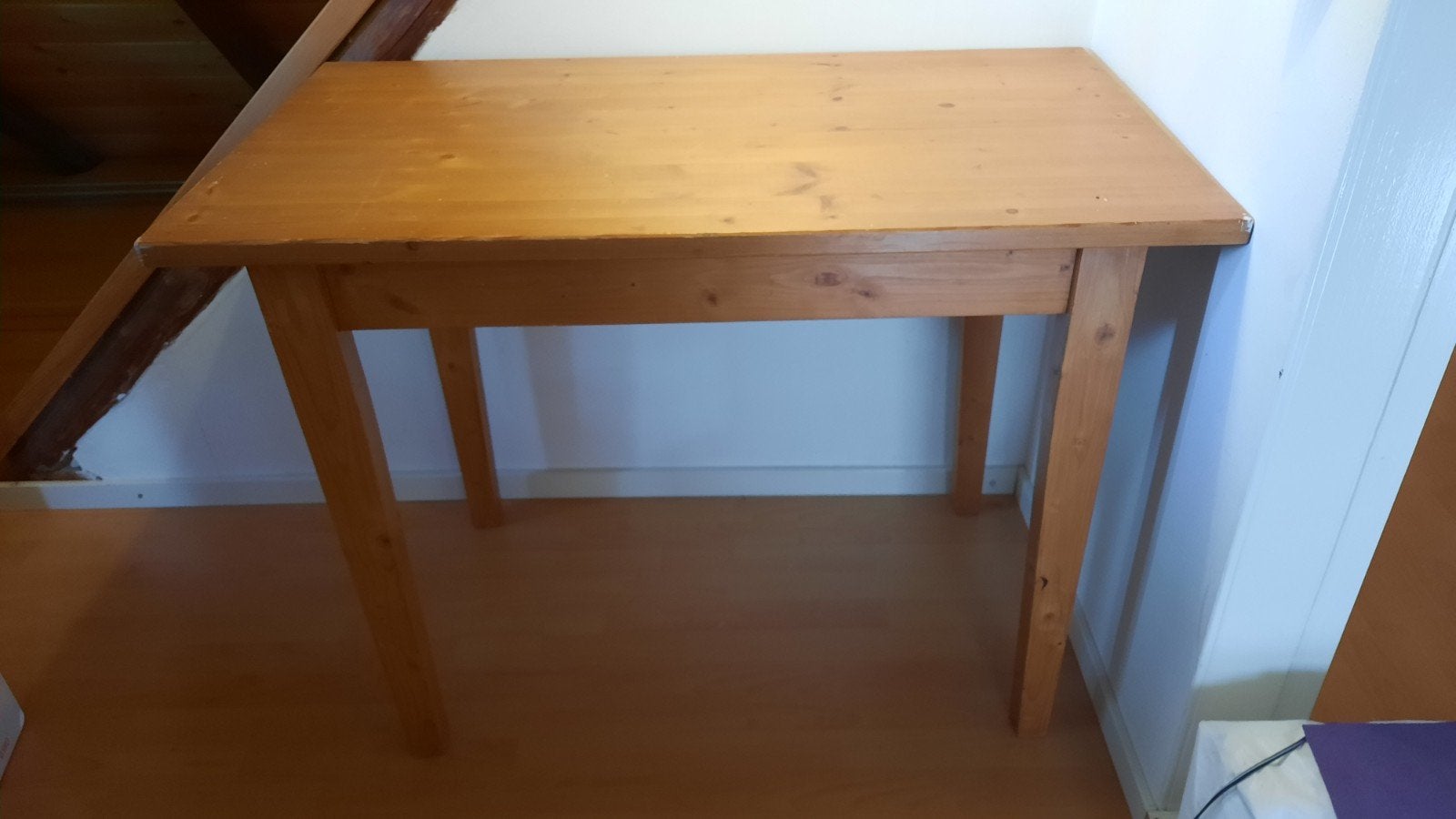 Grenenhouten tafeltje., Ophalen, Gebruikt, 50 tot 100 cm, Grenenhout