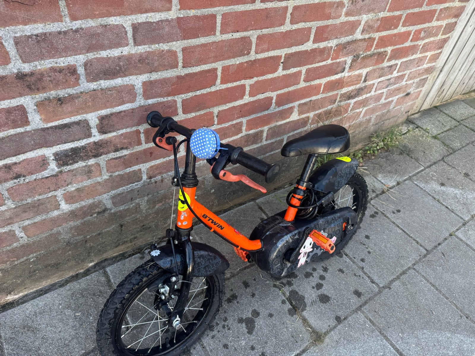 B'Twin kinderfiets 16 inch - Oranje, Ophalen of Verzenden, Gebruikt, Terugtraprem, 16 tot 20 inch