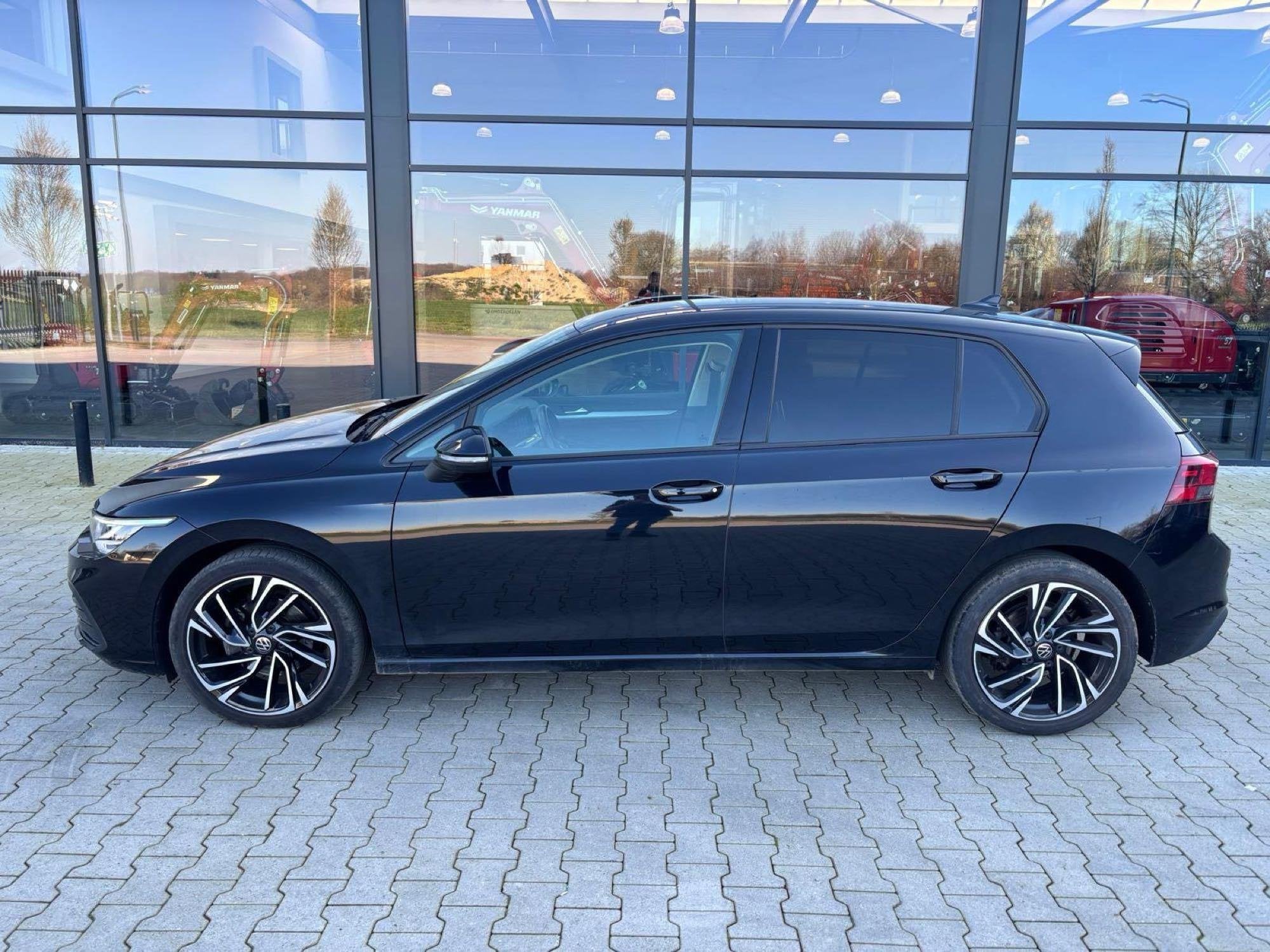 Volkswagen Golf 2.0 TDI LIFE | 150 PK | Automaat | Stoel en, 12 maanden, Gebruikt, Euro 6, 4 cilinders