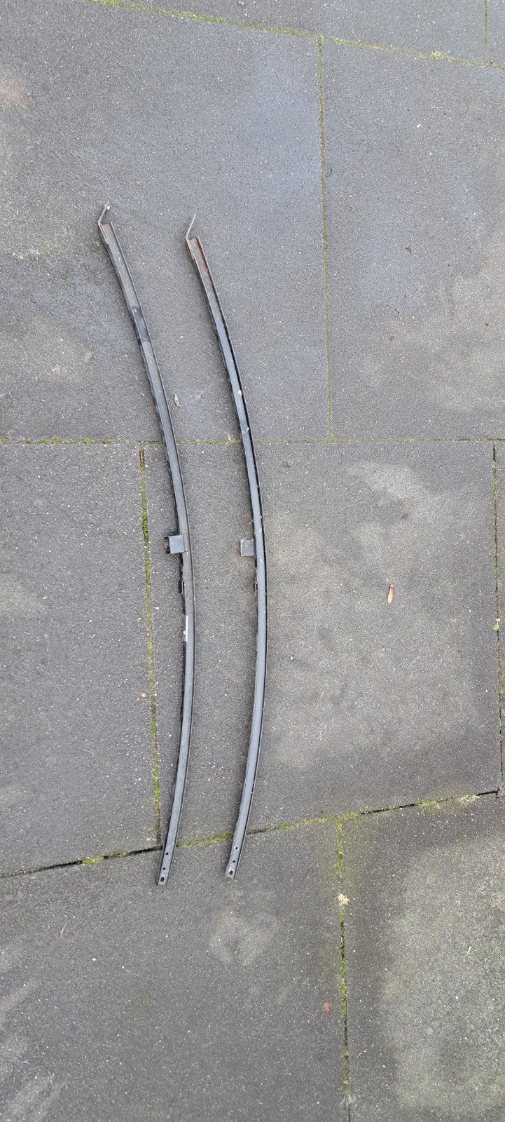 2x lange raamstijlen Golf1 gti  mk1 pirelli vag, Auto-onderdelen, Ophalen of Verzenden, Voor, Bumper