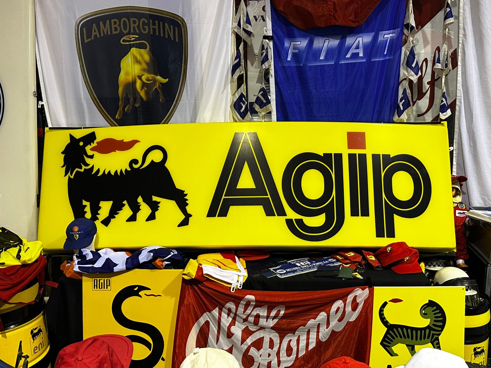 AGIP gevellichtbakplaat 2st XXXL 280x90 cm. Nog volke kleur!, Verzamelen, Ophalen, Zo goed als nieuw, Formule 1