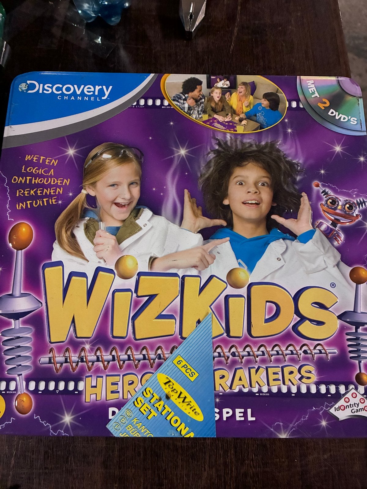 Discovery Channel WizKids: Hersenkrakers met 2 DVD's, Drie of vier spelers, Ophalen of Verzenden, Gebruikt