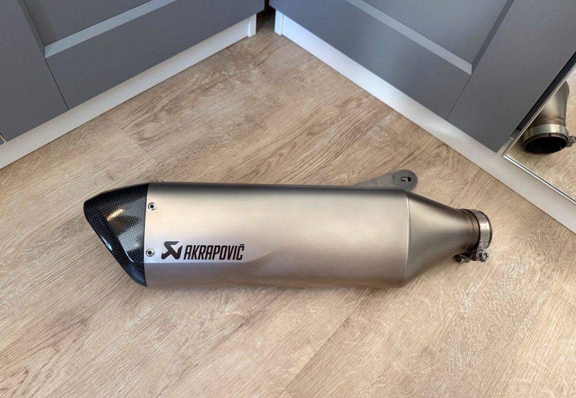 Akrapovic Bmw S/M1000R/RR uitlaat, Motoren, Onderdelen | BMW, Ophalen of Verzenden, Gebruikt
