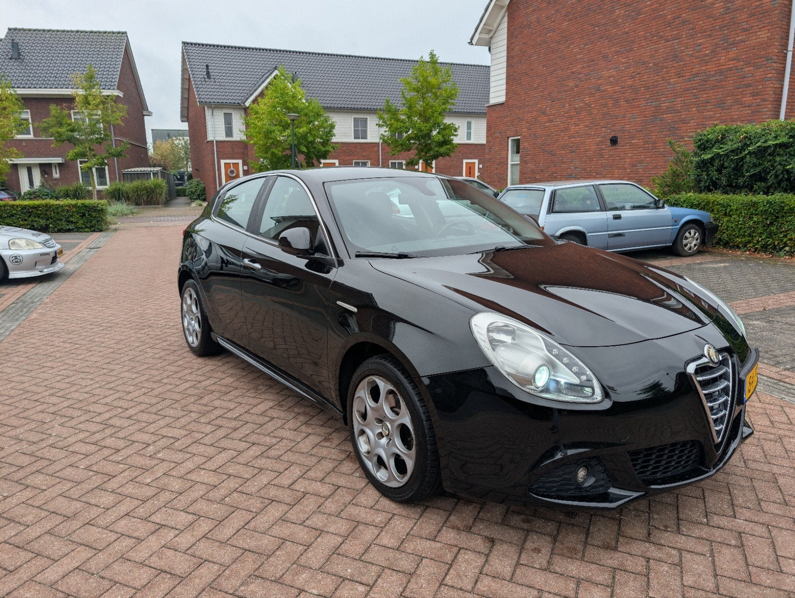 Alfa Romeo Giulietta 1.4 Turbo 2011 Zwart, Voorwielaandrijving, 4 cilinders, Zwart, Origineel Nederlands