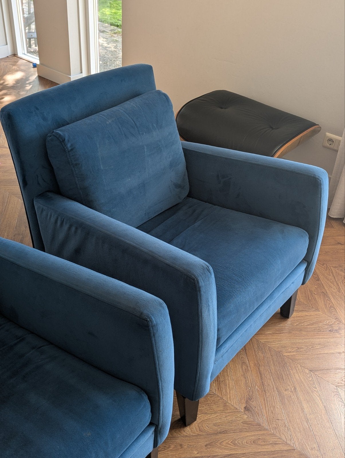 2 fauteuils velvet blauw stoelen - olav home fauteuil Justin, Huis en Inrichting, Fauteuils, Ophalen, Gebruikt, 75 tot 100 cm