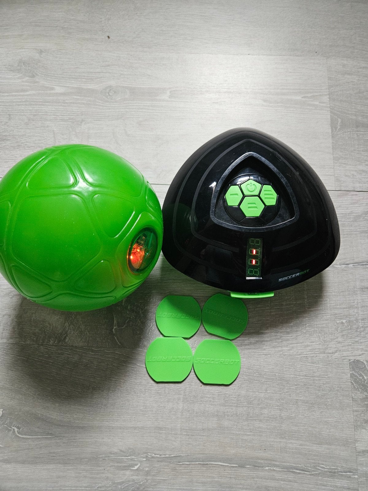 Soccer bot interactief voetbal spel, Sport en Fitness, Voetbal, Ophalen of Verzenden, Zo goed als nieuw