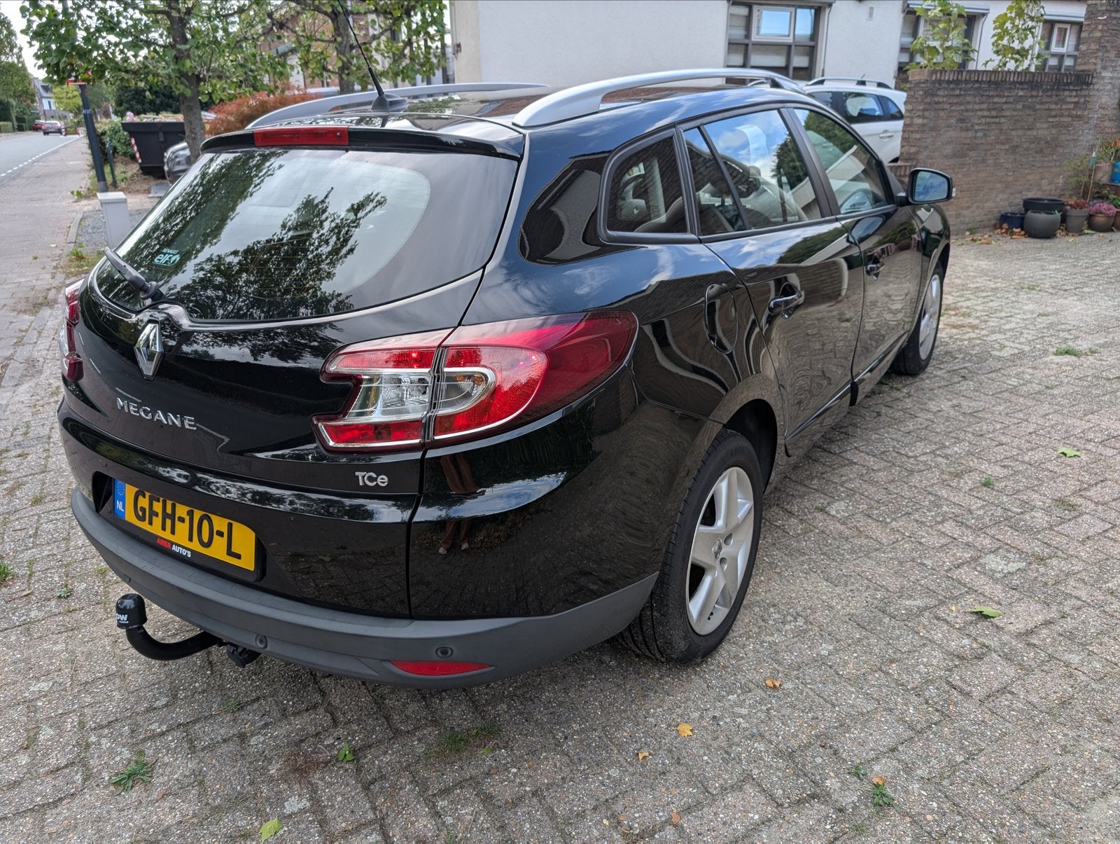 Foto 10 van Renault Mégane 1.2 TCE 85KW Energy Estate 2016 met trekhaak