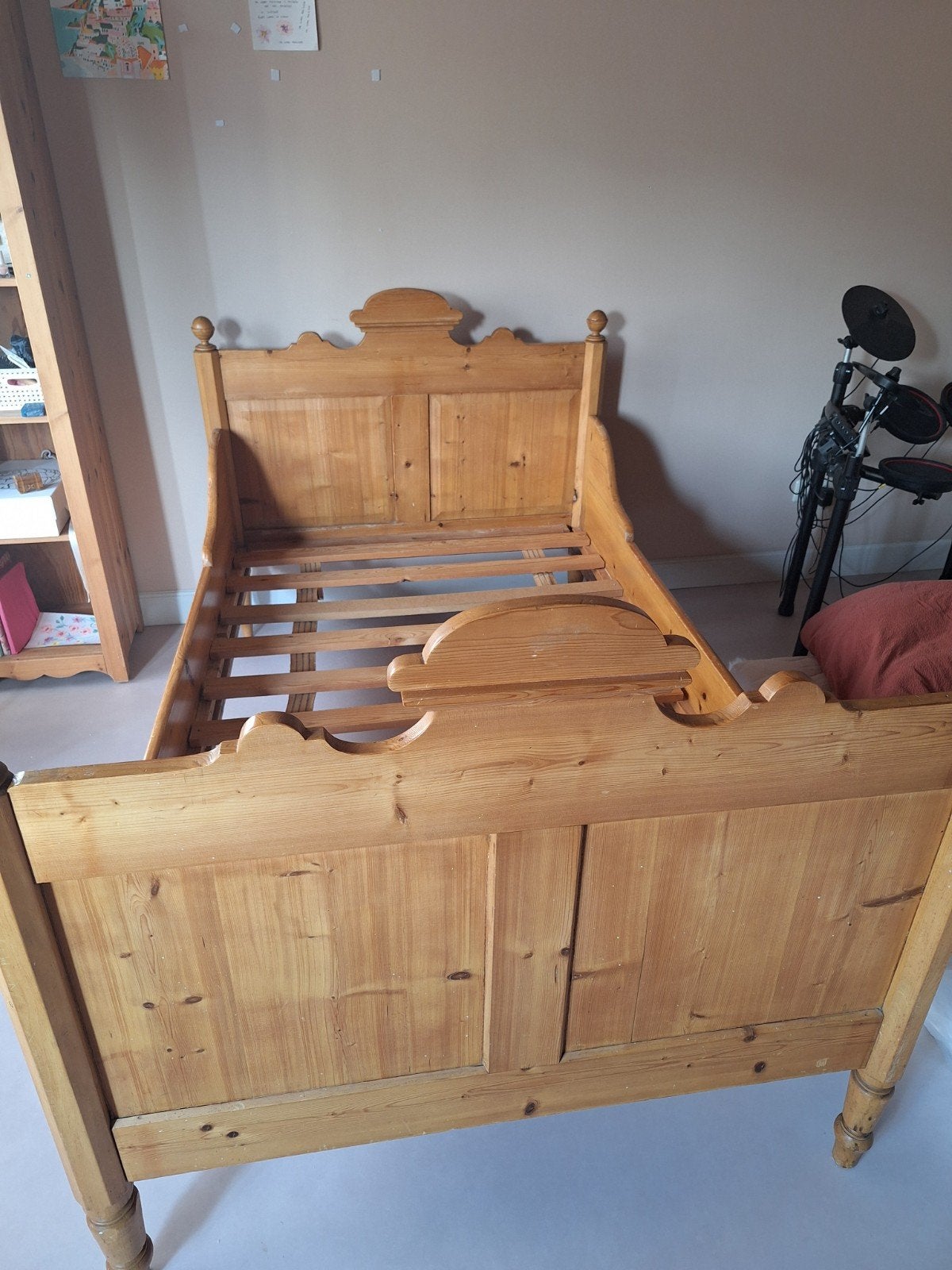 Antiek grenen kajuitbed, Antiek en Kunst, Antiek | Meubels | Bedden, Ophalen