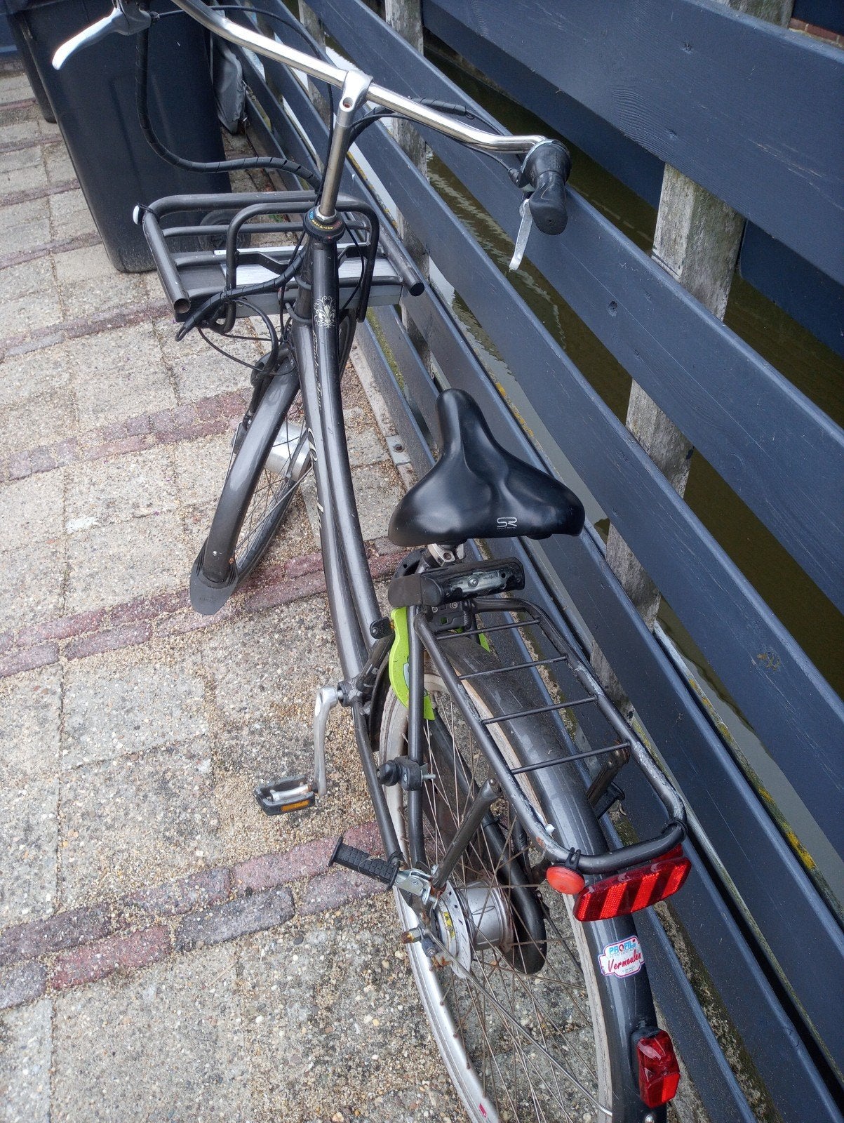 eltric fiets doet het niet ls nog wel te  gewoon op fietsen, Fietsen en Brommers, Fietsonderdelen, Ophalen of Verzenden