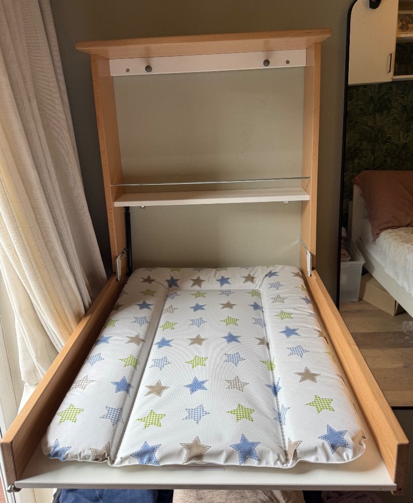 Wandcommode, Kinderen en Baby's, Kinderkamer | Commodes en Kasten, Minder dan 75 cm, 70 cm of meer, Zo goed als nieuw, Commode