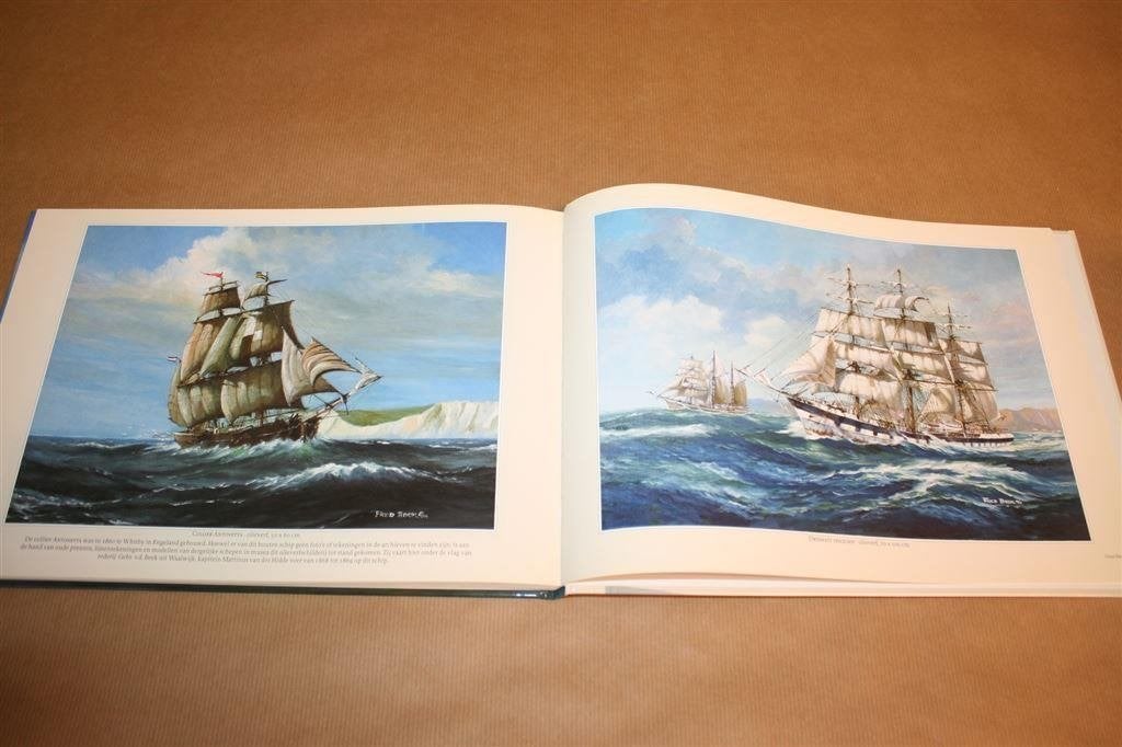 Boek. Over Zee. Maritieme Nostalgie door Fred Boom., N.v.t., N.v.t., Ophalen of Verzenden, Zo goed als nieuw