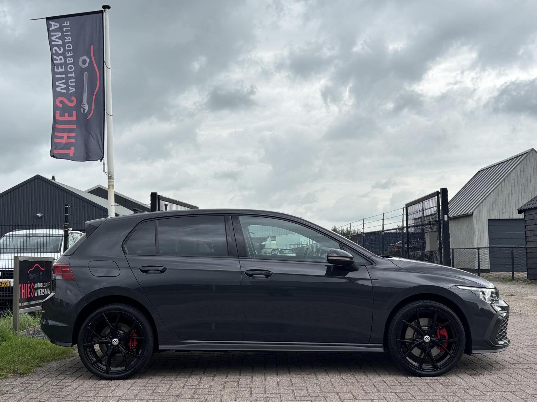 Volkswagen Golf 1.4 eHybrid GTE 245pk Urano grey, Auto's, Dealer onderhouden, Gebruikt, Euro 6, 4 cilinders