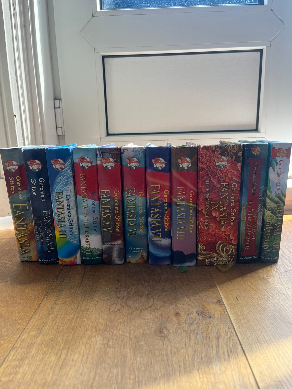 Geronimo Stilton Fantasia boeken nr. 1 t/m 9, 12 en 13, Ophalen, Zo goed als nieuw, Fictie