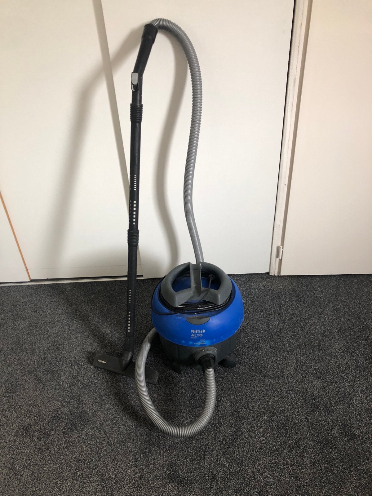 Nilfisk Alto Saltix 3 stofzuiger, Gebruikt, Sledestofzuiger, Ophalen, Stofzak