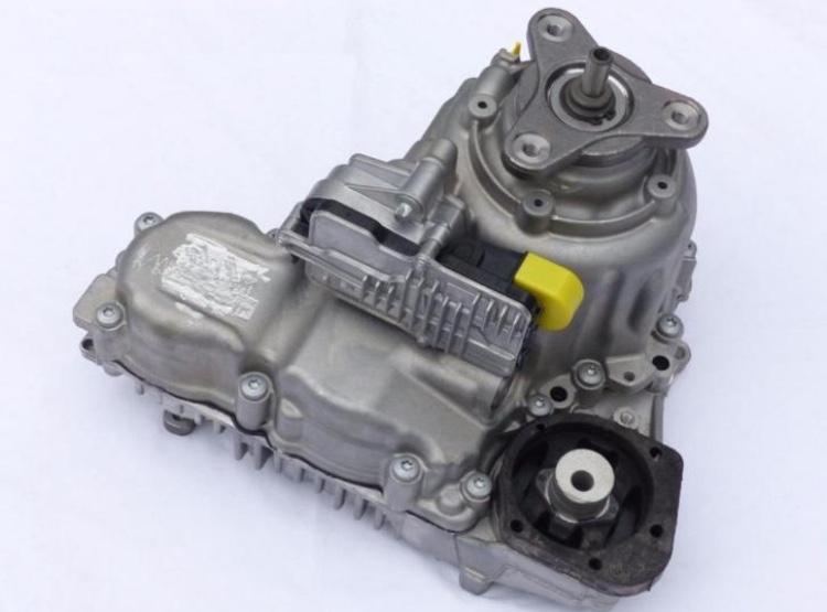 Bmw e87 f20 m135i tussenbak revisie!, Niet ingevuld, BMW, Gereviseerd, Niet ingevuld