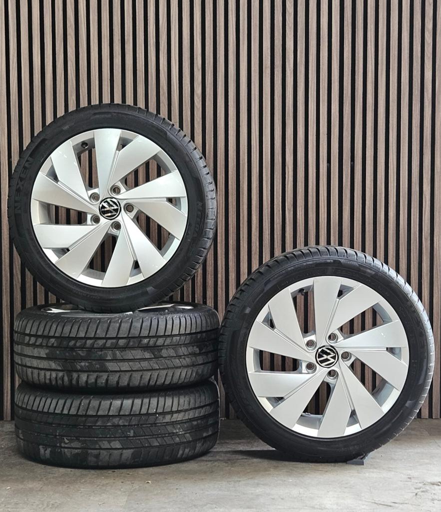 Nette 17" Orig Volkswagen Golf GTI GTE Velgen+GOEDE Banden, Auto-onderdelen, Banden en Velgen, 18 inch, Gebruikt, Banden en Velgen