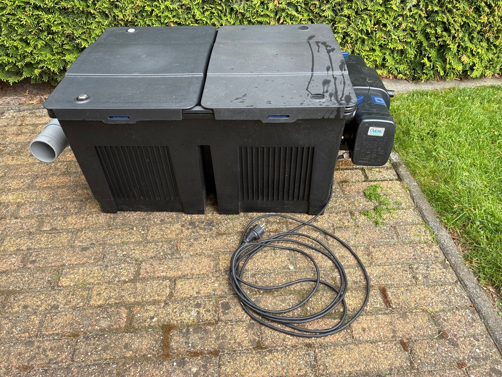 Oase vijverfilter met UV-lamp (1 filter te vervangen), Ophalen, Gebruikt