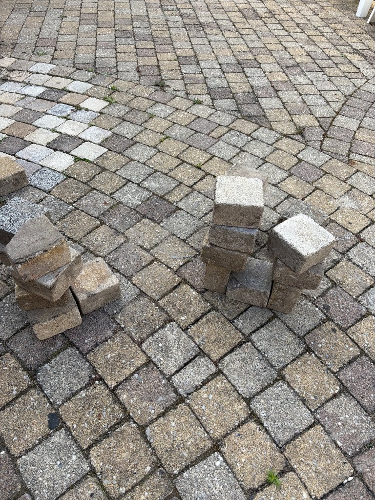 55m2 betonklinkers gratis ophalen, Ophalen, Gebruikt, Klinkers, 10 m² of meer