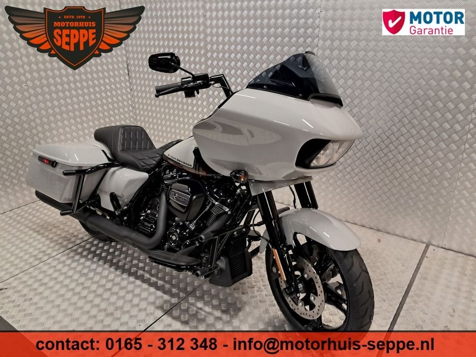 HARLEY-DAVIDSON ROAD GLIDE FLTRX, 1746 cc, 2 cilinders, HARLEY-DAVIDSON, Bedrijf