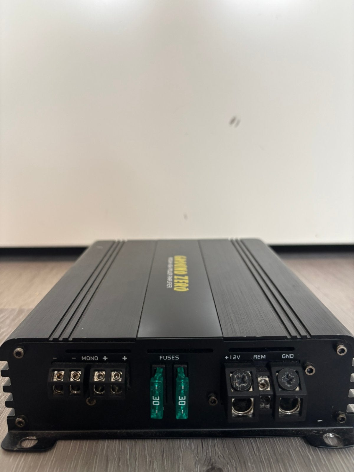Ground zero gzia 500.1 monoblock, Overige merken, Overige systemen, Ophalen of Verzenden, Zo goed als nieuw