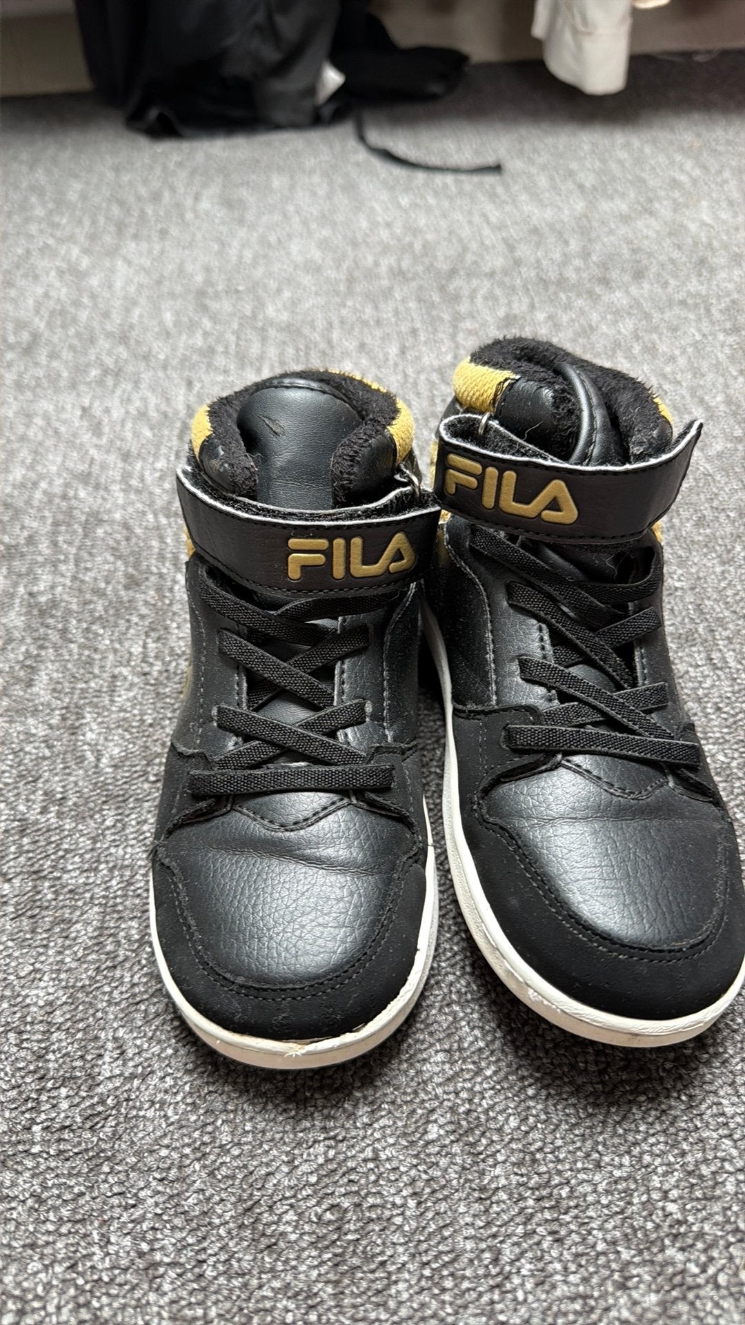 Fila sneakers maat 31, Ophalen of Verzenden, Zo goed als nieuw, Schoenen