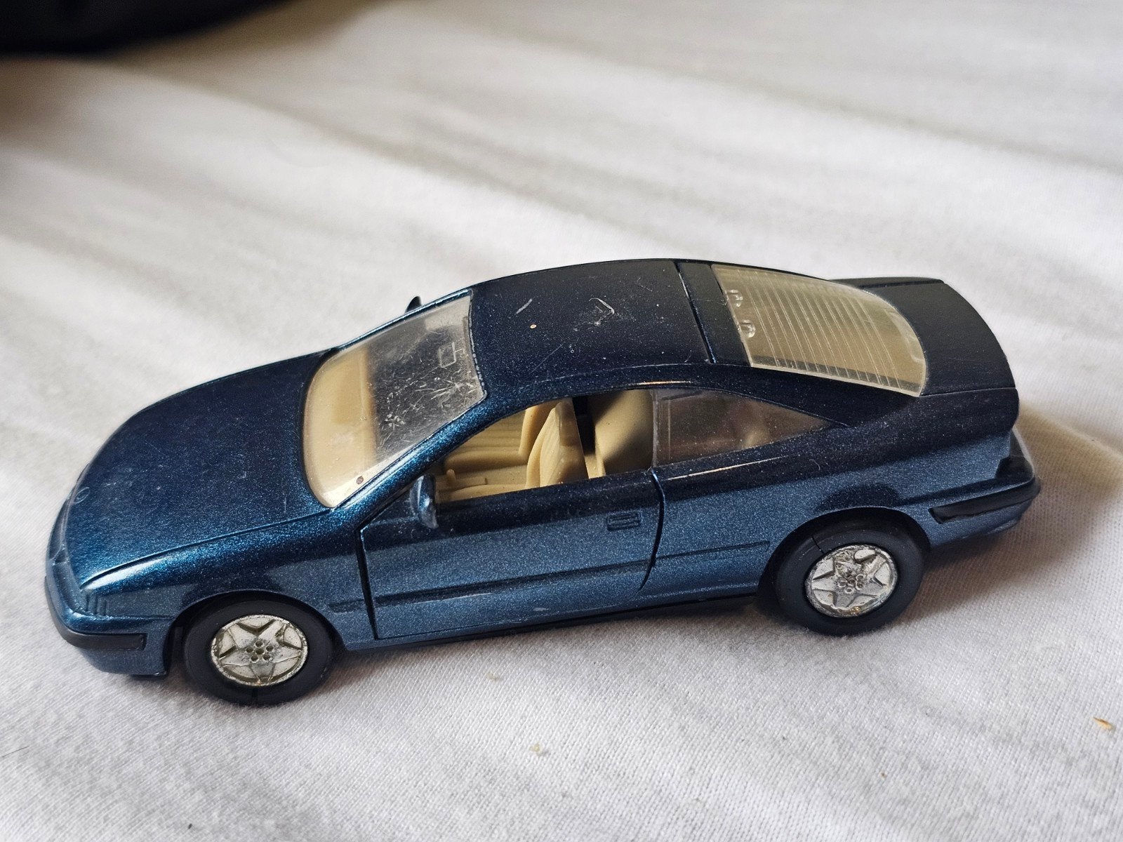 Welly Opel Calibra 1/43 modelauto, Ophalen of Verzenden, Gebruikt, Auto, Overige merken