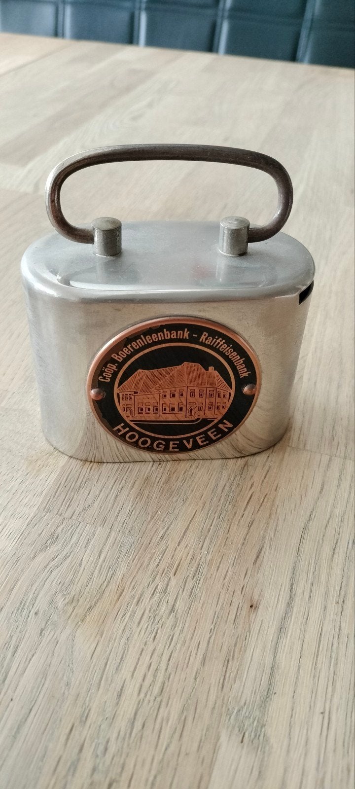 Vintage spaarpot Coöperatieve Boerenleenbank Hoogeveen, Ophalen of Verzenden, Gebruikt, Metaal of Blik, Object of Gebouw