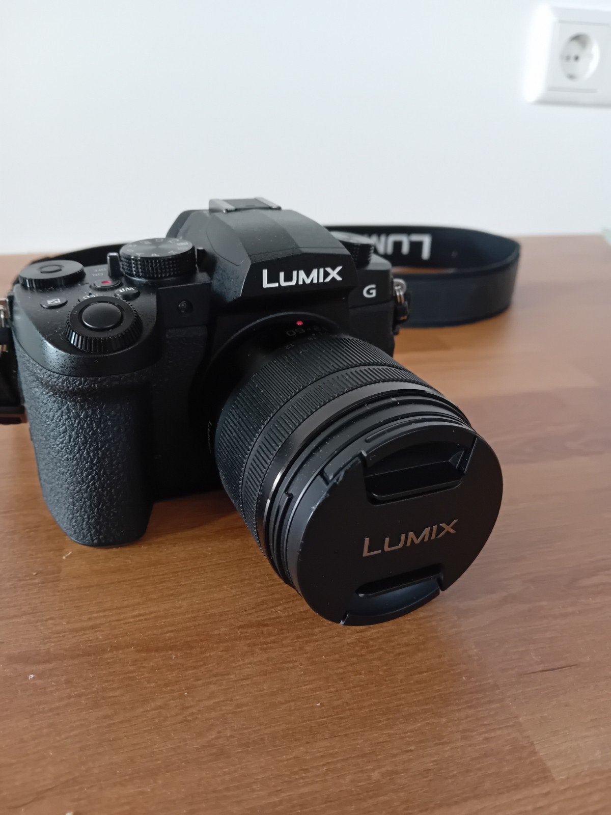 Panasonic Lumix G systeemcamera met 12-60mm lens, Audio, Tv en Foto, Panasonic, Ophalen of Verzenden, Zo goed als nieuw, 4 t/m 7 keer