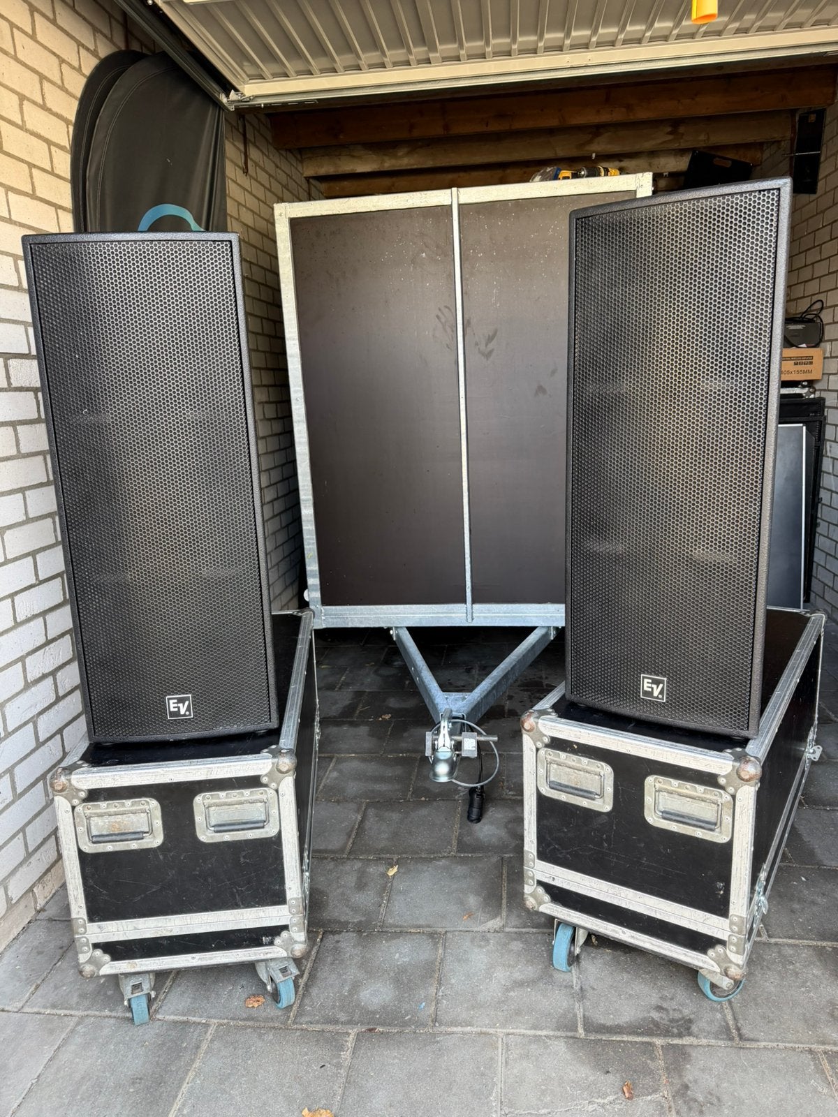 Electro-Voice RX212/75 inclusief professionele flightcases!, Overige typen, Zo goed als nieuw, Ophalen, 150 watt of meer