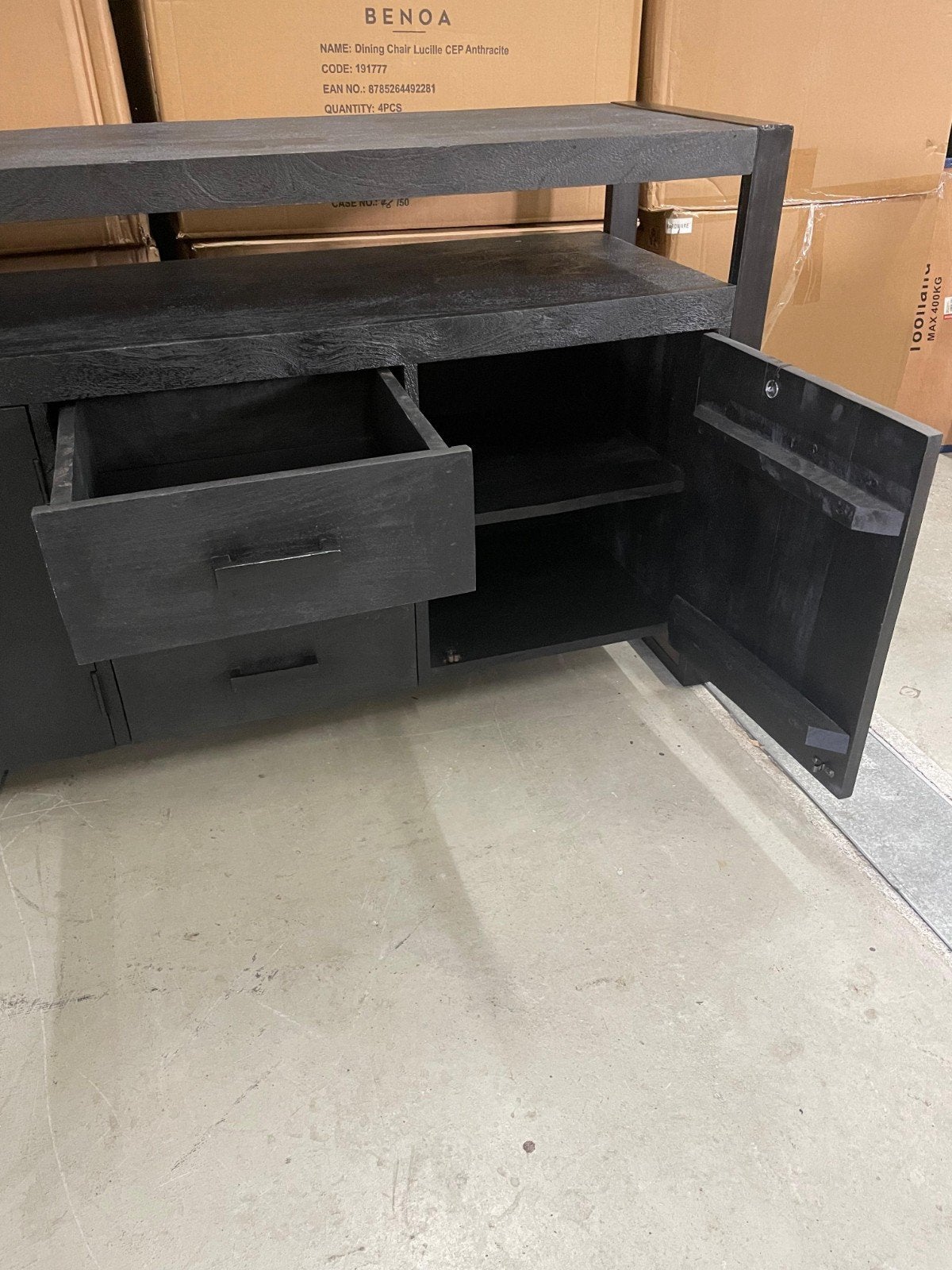 Dressoir Norris Zwart Mangohout 210cm van Livingfurn, Huis en Inrichting, Tafels | Sidetables, Ophalen, ., Livingfurn, .