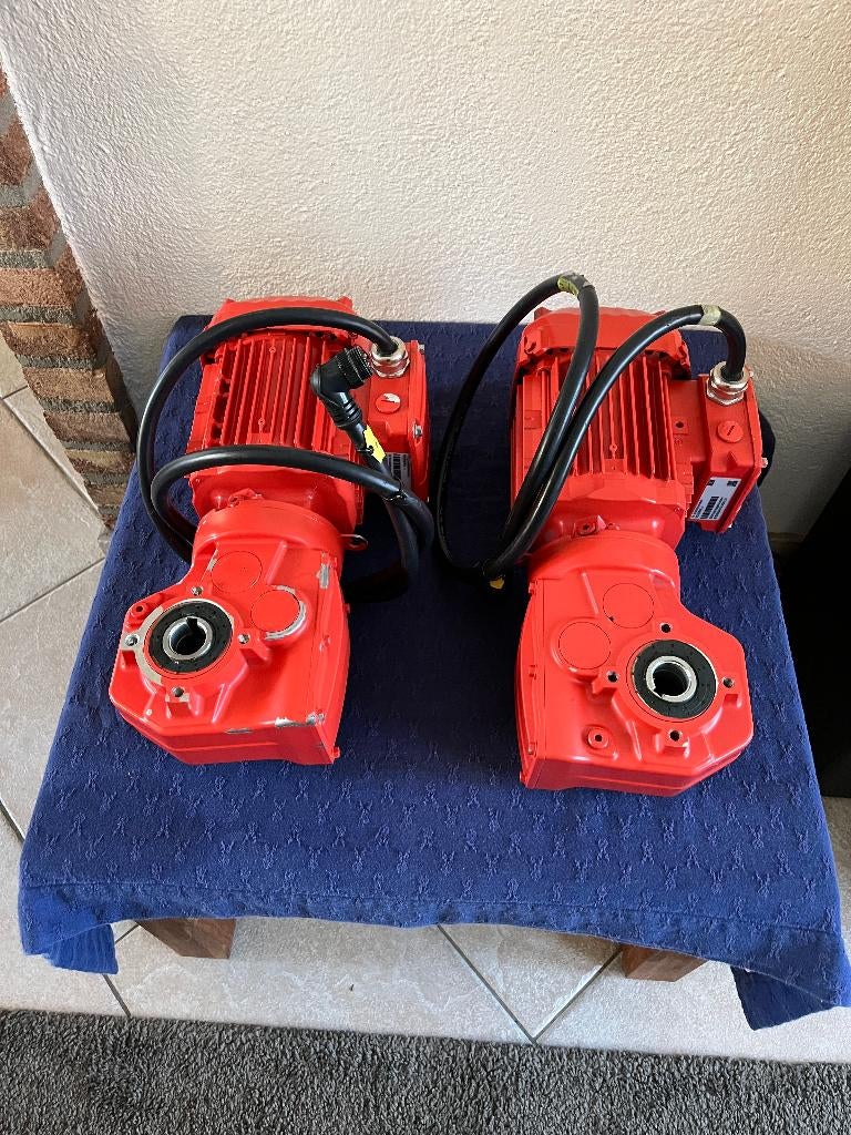 2x ongebruikte SEW Eurodrive elektro motor WA29/T DRN80MK4 ., Doe-het-zelf en Verbouw, Motoren, Ophalen of Verzenden, Nieuw, Elektromotor