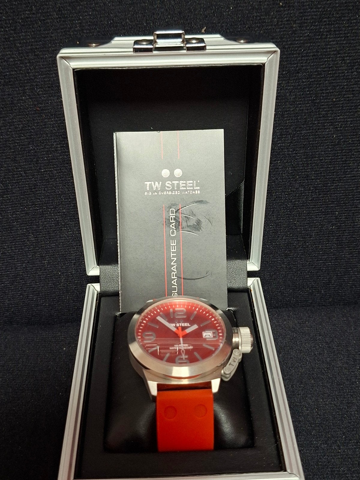HORLOGE TW STEEL CANTEEN RED, Sieraden, Tassen en Uiterlijk, Horloges | Heren, Ophalen of Verzenden, Nieuw, Leer, Overige merken