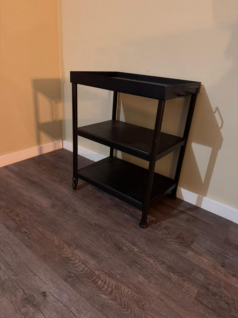 IKEA Kornsjö kast met 2 planken, Ophalen, Gebruikt