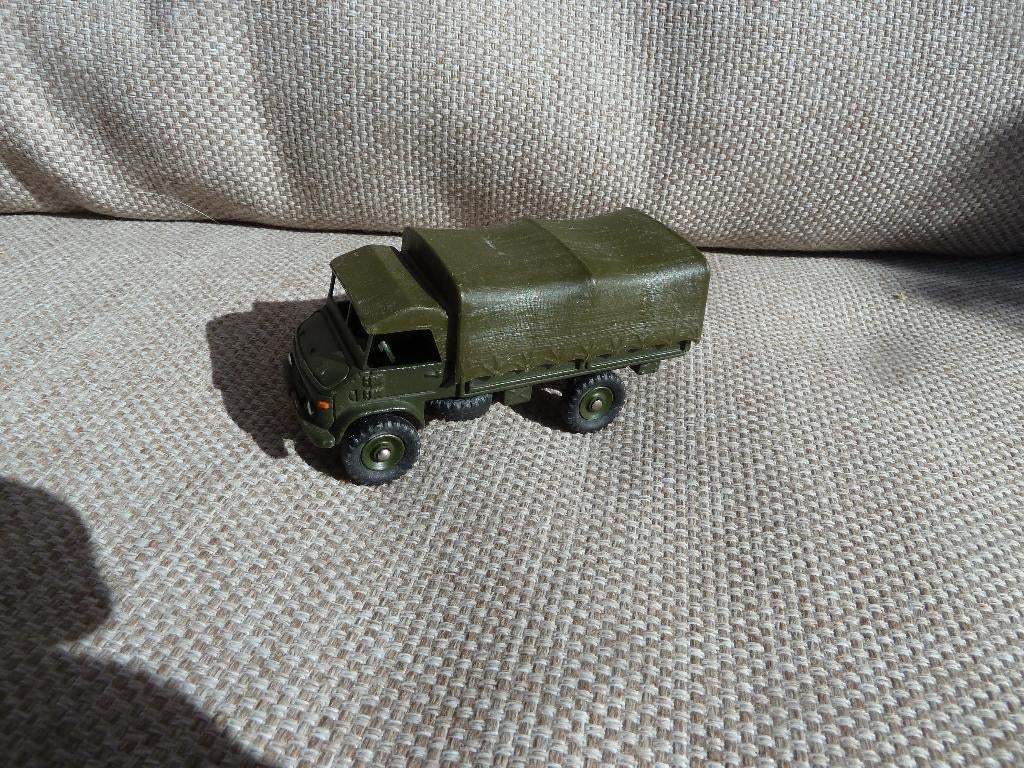 DINKY TOYS: 821   UNIMOG MERCEDES ( compleet & reservewiel), Ophalen of Verzenden, Nieuw, Bus of Vrachtwagen, Dinky Toys