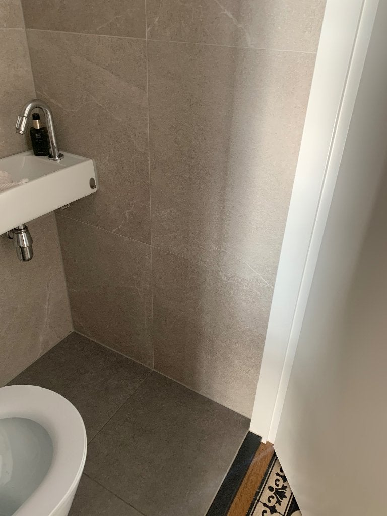 Vloer en/of muurtegels, Ophalen, 60 cm of meer, Nieuw, Minder dan 5 m²