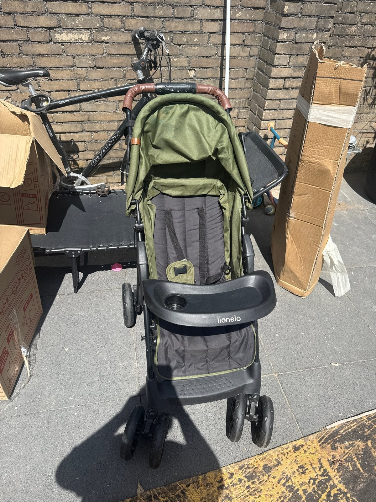 Buggy Lionelo zo goed als nieuw, incl. ongebruikte tas, Ophalen, Zo goed als nieuw, Overige merken