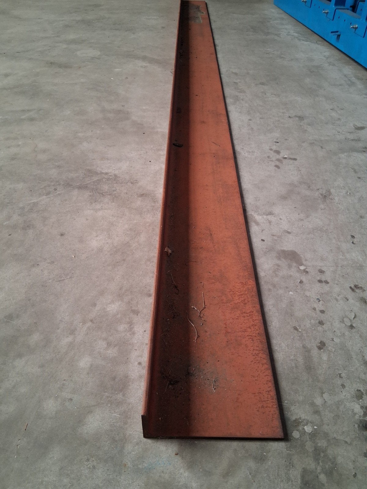 L-balk 250x90x8 mm, 423 cm lang, Ophalen