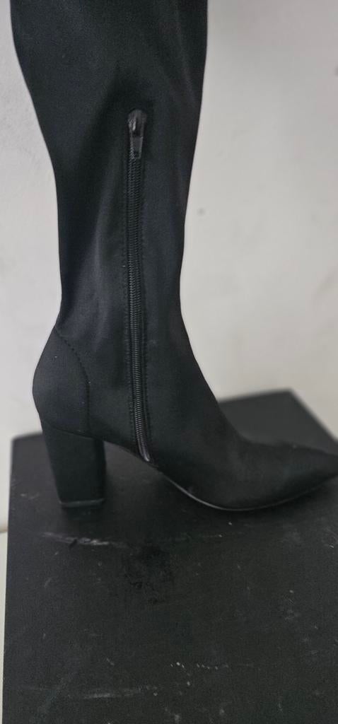 Zwarte Overknee Laarzen met Blokhak, Kleding | Dames, Schoenen, Ophalen of Verzenden, Zo goed als nieuw, Zwart, Hoge laarzen