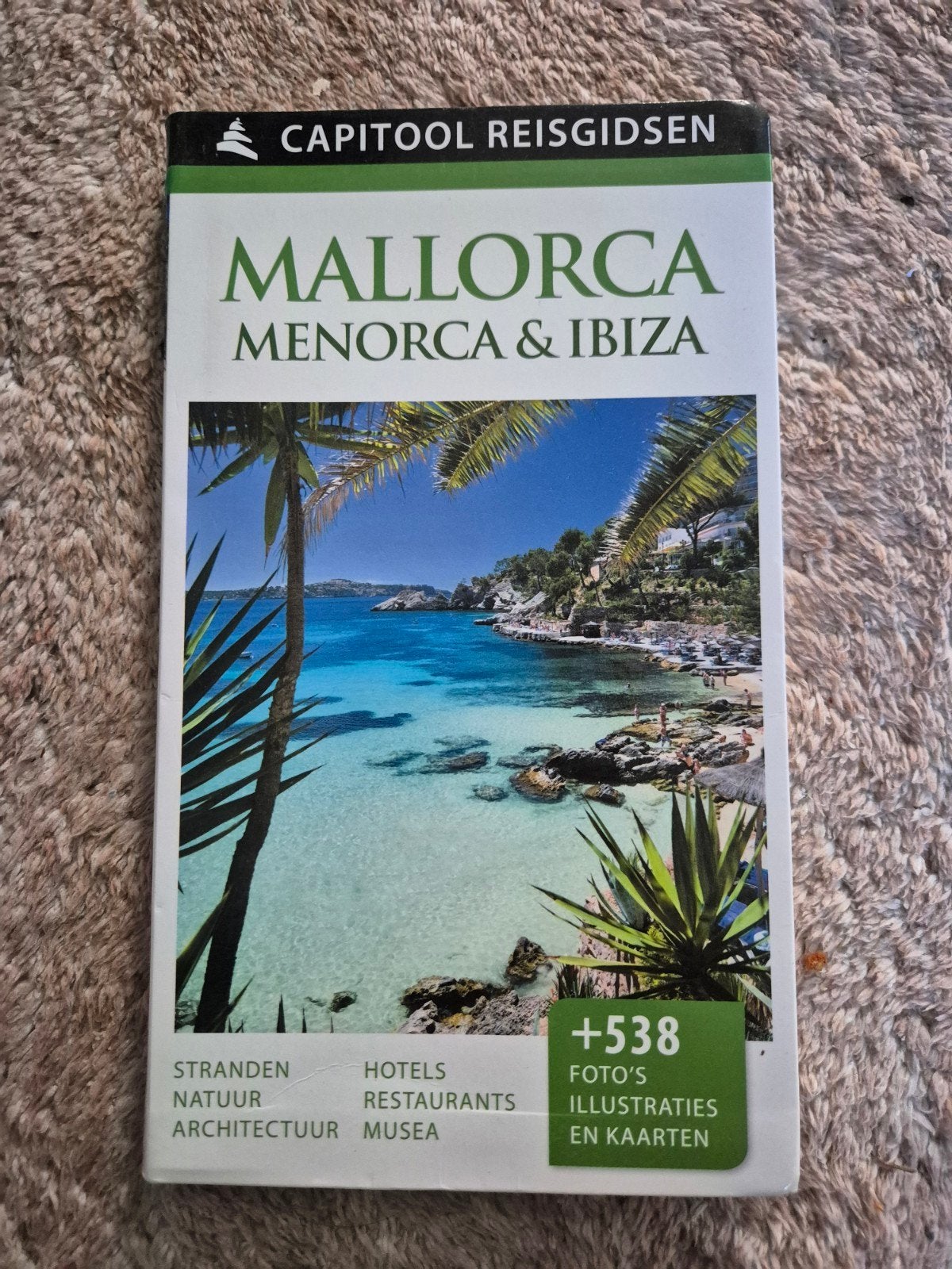 Capitool Reisgids Mallorca, Menorca & Ibiza, Boeken, Capitool, Europa, Ophalen of Verzenden, Zo goed als nieuw