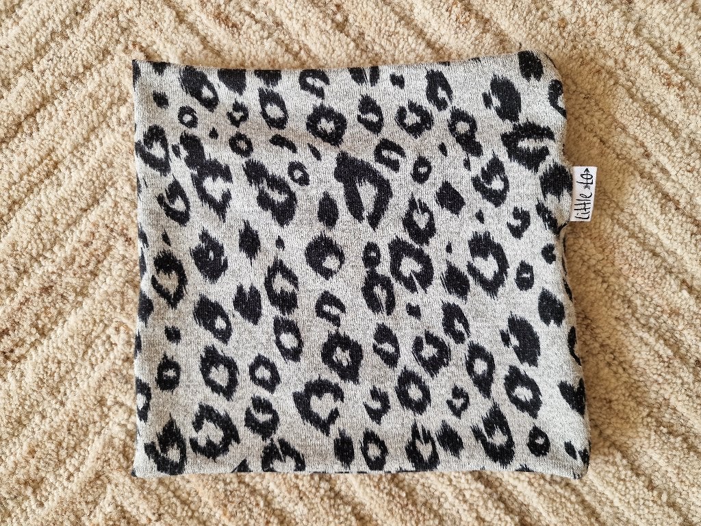 Leuk grijs panterprint sjaaltje te dragen vanaf maat 98, Kinderen en Baby's, Ophalen of Verzenden, Zo goed als nieuw, Meisje, Overige typen