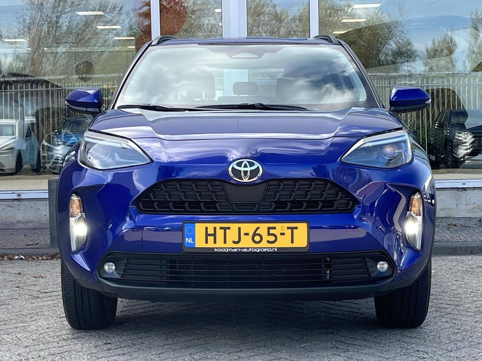 Toyota Yaris Cross 1.5 Hybrid 115 Active l nette auto l wein, Stof, Gebruikt, 1165 kg, Blauw