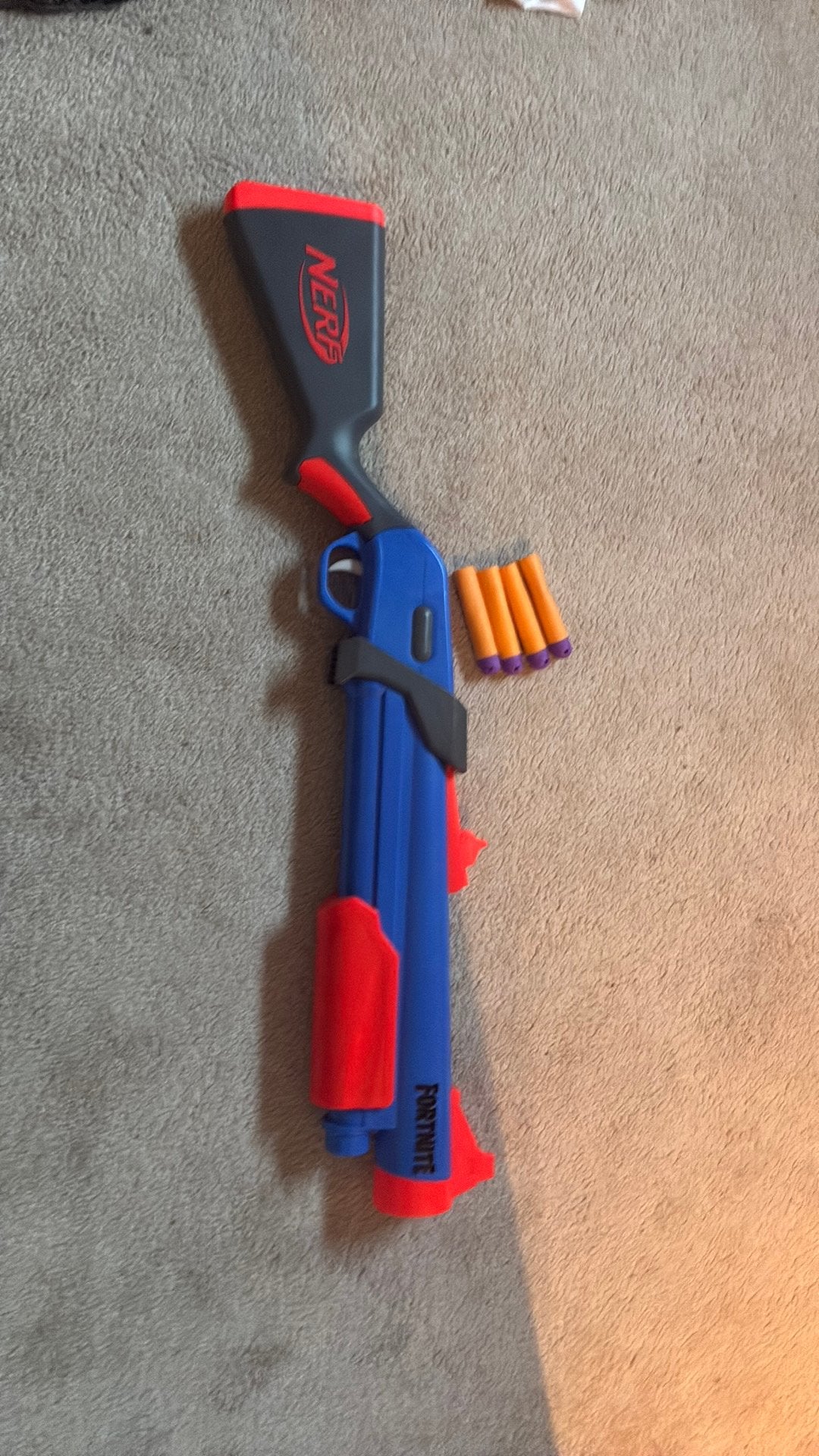 Nerf Fortnite Pump SG Blaster met 4 pijlen, Ophalen, Zo goed als nieuw